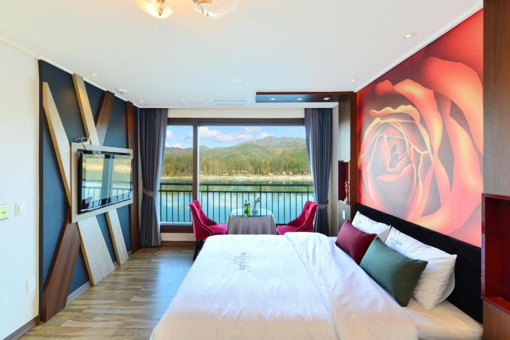 Moonlight Blue Pension Капхён Экстерьер фото